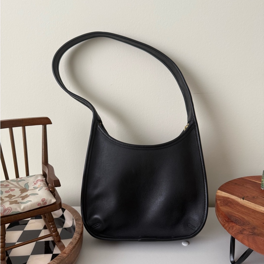 Vintage Coach Ergo 9020 in Black - Picture 9 of 9